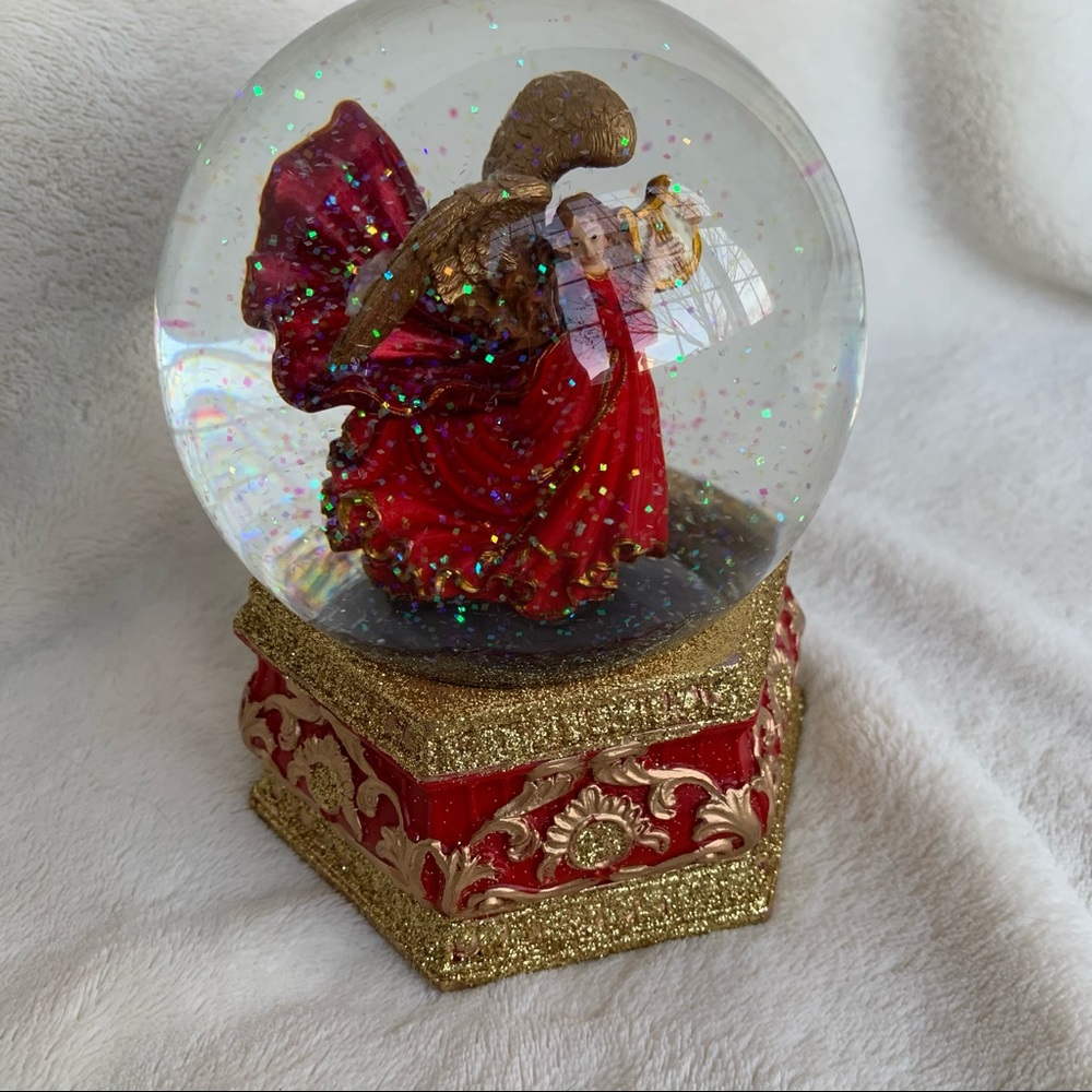 Paper Destiny Christmas Angel Snow Globe
